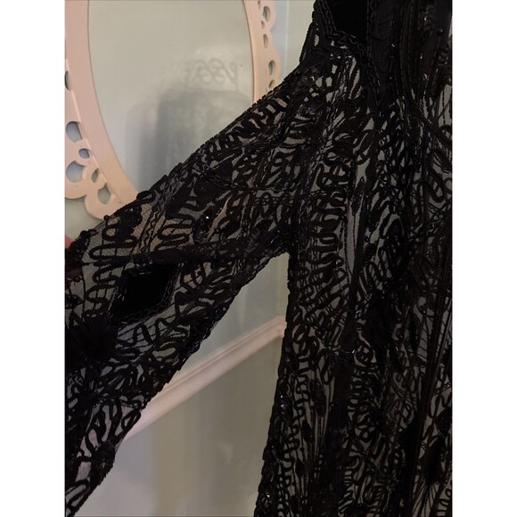 Vtg 80s Tan Chho Embroidered Sequin LnLong Duster Black Sequin 6D - Picture 2 of 7